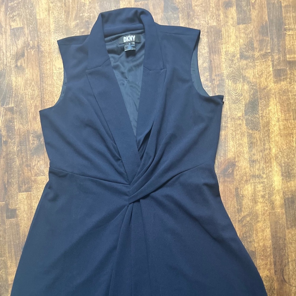 DKNY SZ 14 Navy Tuxedo Neckline Dress - Classic Navy